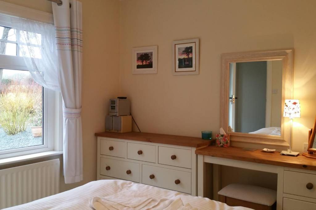 Bed and Breakfast Horsna Parc Retreat Saint Tudy Екстер'єр фото